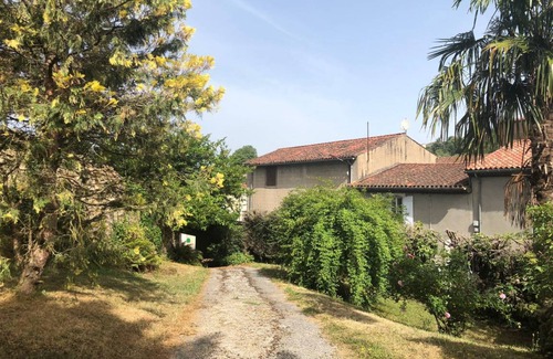 Bout-du-Pont-de-Larn House | 36 m² Gîte ∙ 1 bedroom ∙ 2 guests