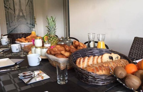 Guigneville-sur-Essonne Bed & Breakfast | 40 m² Bed and breakfast ∙ 5 guests