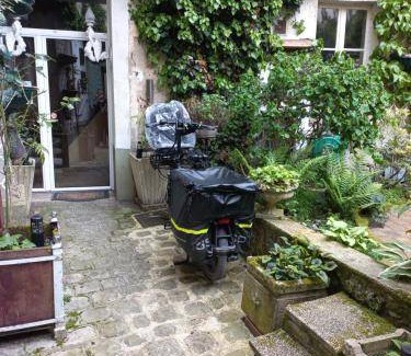 Chateau-Thierry Bed & Breakfast | 40 m² Bed and breakfast ∙ 4 guests