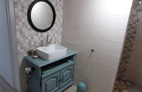 Vilosnes-Haraumont Cottage | 40 m² Cabin ∙ 1 bedroom ∙ 2 guests