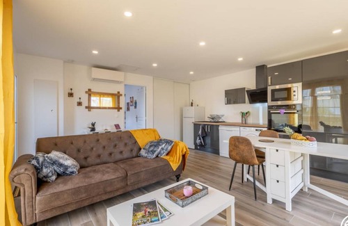 Fay-les-Etangs Cottage | 40 m² Cabin ∙ 1 bedroom ∙ 2 guests