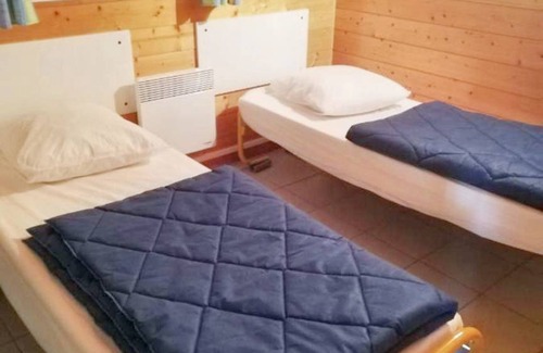 Presles-et-Boves Ski Chalet | 40 m² Chalet ∙ 2 bedrooms ∙ 4 guests