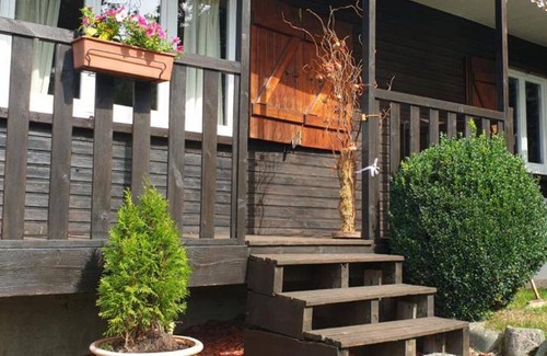 Vireux-Wallerand Ski Chalet | 40 m² Chalet ∙ 2 bedrooms ∙ 4 guests