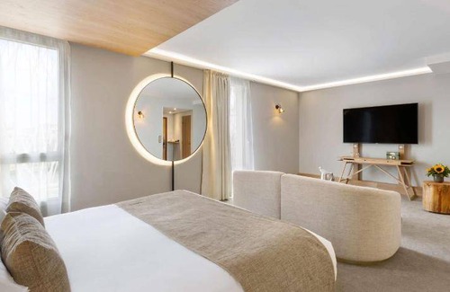 Margny-les-Compiegne Hotel | 40 m² Hotel ∙ 127 guests