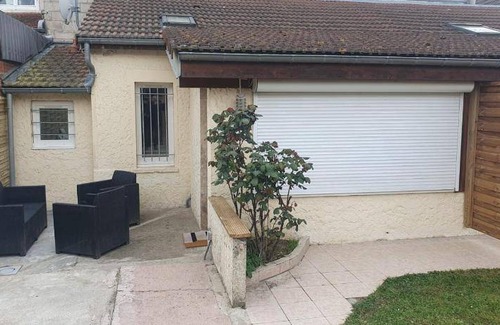 Villeneuve-le-Roi House | 40 m² House ∙ 4 guests