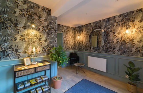 Marly-le-Roi Apartment | 40 m² Serviced apartment ∙ 4 guests