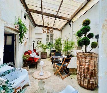 Sedan Bed & Breakfast | 41 m² Bed and breakfast ∙ 2 guests