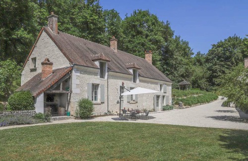 Monthou-sur-Cher House | 410 m² House ∙ 6 bedrooms ∙ 12 guests