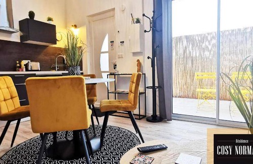 Bois-Jerome-Saint-Ouen Apartment | 45 m² Apartment ∙ 2 bedrooms ∙ 4 guests