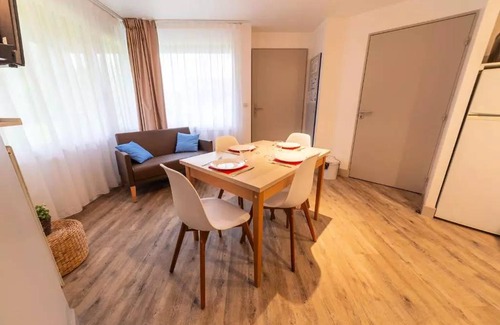 Veules-les-Roses Apartment | 46 m² Apartment ∙ 2 bedrooms ∙ 4 guests