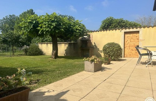 Cormoranche-sur-Saone House | 46 m² Gîte ∙ 1 bedroom ∙ 3 guests