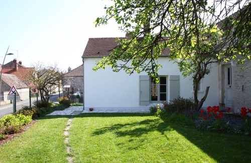 Soignolles-en-Brie House | 49 m² Gîte ∙ 1 bedroom ∙ 3 guests