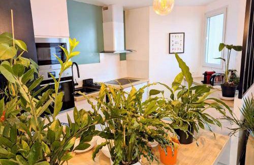 19th Arrondissement Apartment | 50 m² Apartment ∙ 1 bedroom ∙ 2 guests