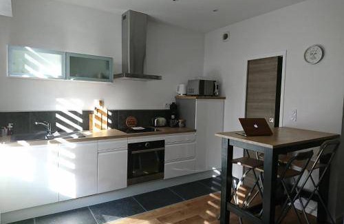 Lens Apartment | 50 m² Apartment ∙ 1 bedroom ∙ 4 guests