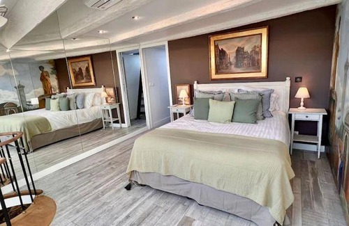 Sorbonne Apartment | 50 m² Apartment ∙ 2 bedrooms ∙ 6 guests
