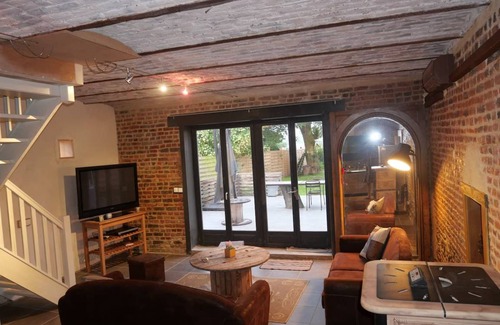 Flines-les-Mortagne Cottage | 50 m² Cabin ∙ 1 bedroom ∙ 4 guests