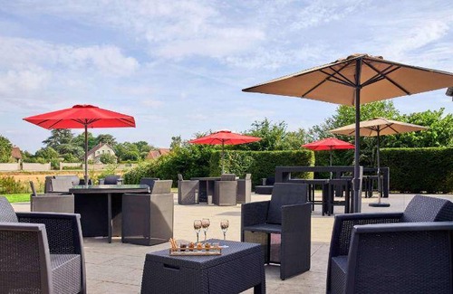 Ury Hotel | 50 m² Hotel ∙ 127 guests