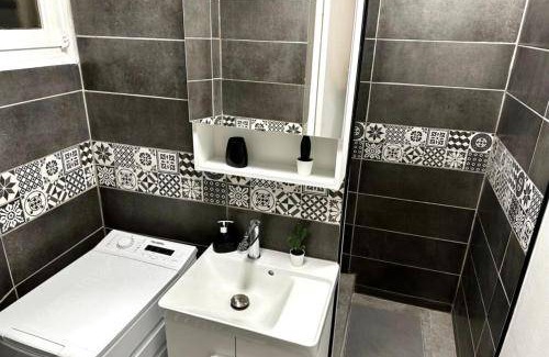 Montereau-Fault-Yonne Apartment | 51 m² Apartment ∙ 2 bedrooms ∙ 4 guests