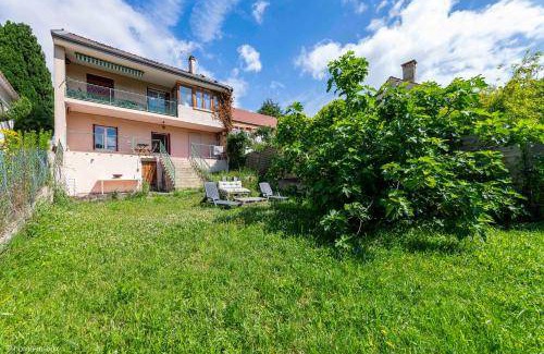 Marly-la-Ville House | 55 m² House ∙ 2 bedrooms ∙ 6 guests