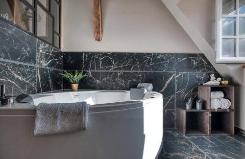 Chartres Apartment | 60 m² Apartment ∙ 1 bedroom ∙ 2 guests