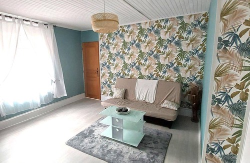 Fumay House | 60 m² Gîte ∙ 3 bedrooms ∙ 4 guests