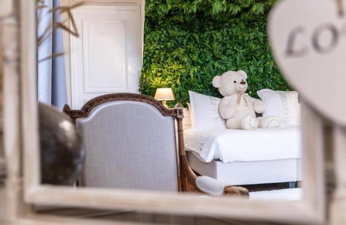 Hayange Hotel | 60 m² Hotel ∙ 4 guests