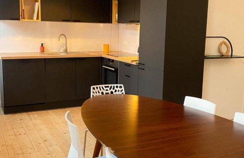 Lille-Moulins Apartment | 63 m² Apartment ∙ 2 bedrooms ∙ 4 guests