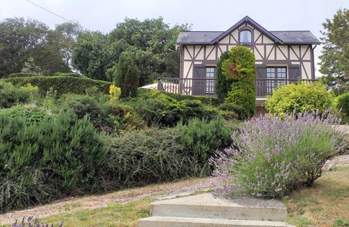 Saint-Leonard House | 65 m² House ∙ 2 bedrooms ∙ 4 guests