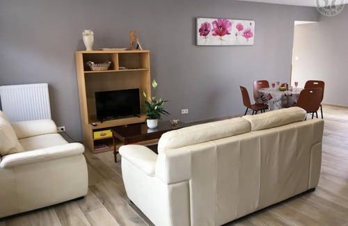 Aniche Cottage | 66 m² Cabin ∙ 2 bedrooms ∙ 4 guests