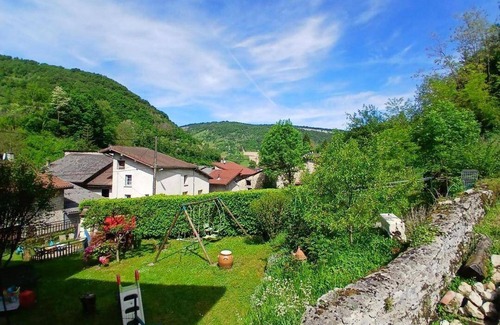 Cerdon House | 66 m² Gîte ∙ 2 bedrooms ∙ 4 guests