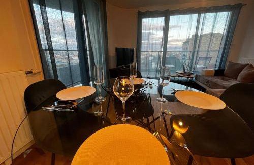 Petit-Colombes Apartment | 67 m² Apartment ∙ 1 bedroom ∙ 4 guests