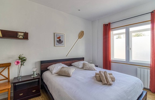 Gare Apartment | 68 m² Apartment ∙ 2 bedrooms ∙ 6 guests