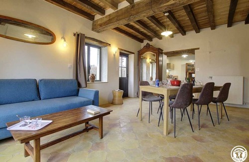 Dompierre-sur-Veyle House | 68 m² Gîte ∙ 2 bedrooms ∙ 6 guests