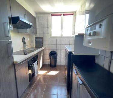 Bezons Apartment | 70 m² Apartment ∙ 3 bedrooms ∙ 6 guests