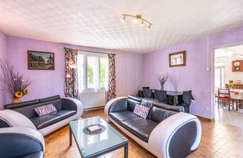 Mesnieres-en-Bray House | 70 m² House ∙ 2 bedrooms ∙ 4 guests