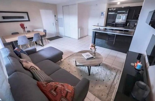 Bobigny Resort | 70 m² Private room ∙ 1 bedroom ∙ 1 guest