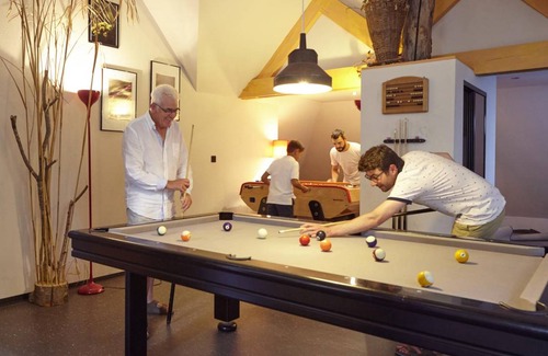 Bar-sur-Seine House | 700 m² Gîte ∙ 9 bedrooms ∙ 26 guests