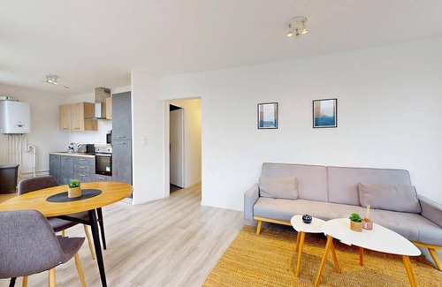 Roubaix Resort | 71 m² Private room ∙ 1 bedroom ∙ 1 guest