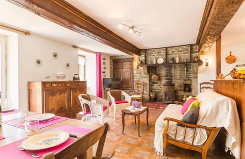 Montaigu-les-Bois House | 72 m² Gîte ∙ 2 bedrooms ∙ 5 guests