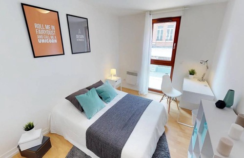 Lille Centre Ville Resort | 72 m² Private room ∙ 1 bedroom ∙ 1 guest