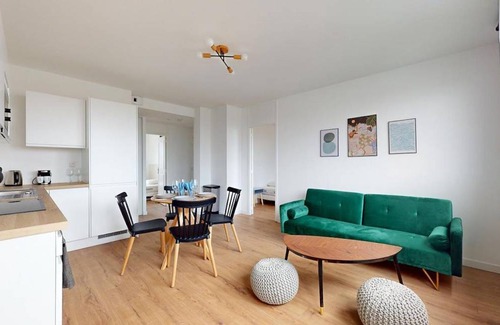 Hellemmes-Lille Resort | 73 m² Private room ∙ 1 bedroom ∙ 1 guest