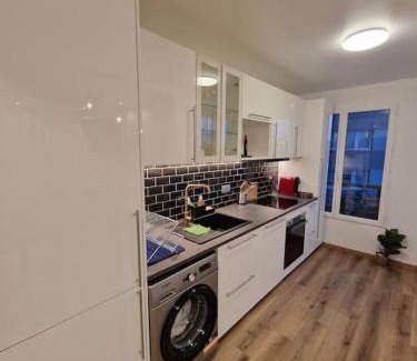 Petit-Colombes Apartment | 75 m² Apartment ∙ 2 bedrooms ∙ 4 guests