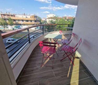 Petit-Colombes Apartment | 75 m² Apartment ∙ 2 bedrooms ∙ 4 guests