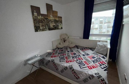 Goussainville Apartment | 75 m² Apartment ∙ 2 bedrooms ∙ 4 guests