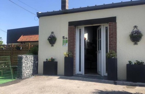 Eppe-Sauvage Cottage | 75 m² Cabin ∙ 3 bedrooms ∙ 4 guests