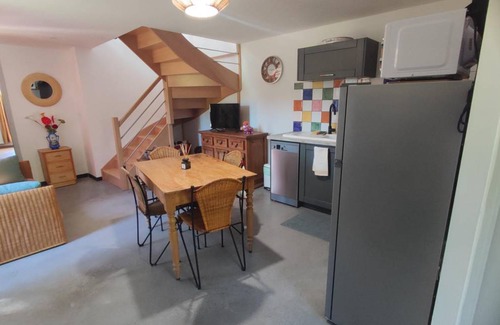 Neufmanil House | 75 m² Gîte ∙ 2 bedrooms ∙ 4 guests