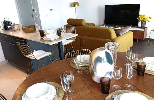 Chessy Apartment | 78 m² Apartment ∙ 2 bedrooms ∙ 6 guests
