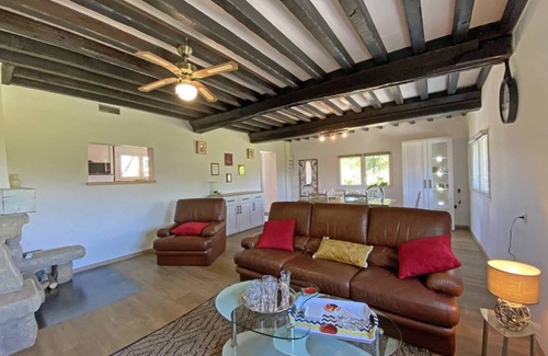 La Ferte-en-Ouche Cottage | 80 m² Cabin ∙ 2 bedrooms ∙ 4 guests