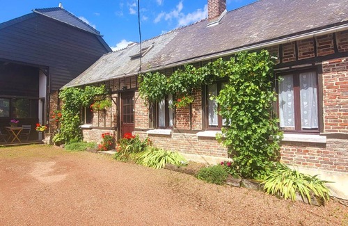 Parfondeval House | 80 m² House ∙ 2 bedrooms ∙ 4 guests