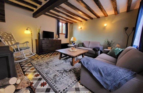 Parfondeval House | 80 m² House ∙ 2 bedrooms ∙ 4 guests